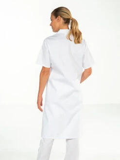 Blouse Médicale Femme Manches Courtes Blanc MADONA 9 Blouse Médicale Femme Manches Courtes Blanc MADONA -Travail Professionnels Vêtements Magasin blouse medicale femme manches courtes blanc madona 2