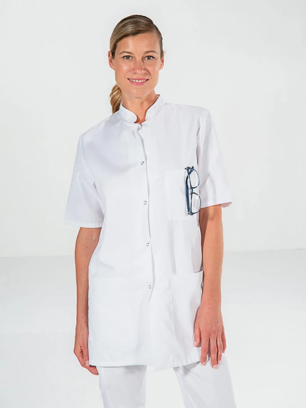 Tunique Femme Médecin 100% Coton Blanc Manches Courtes DENISE 3 Tunique Femme Médecin 100% Coton Blanc Manches Courtes DENISE
