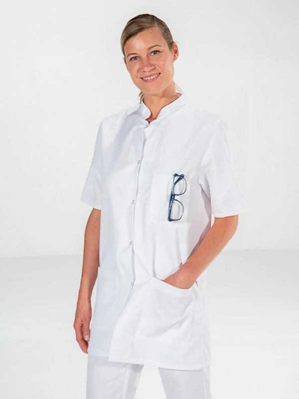 Tunique Médecin Blanche Femme Manches Courtes DENISE 3 Tunique Médecin Blanche Femme Manches Courtes DENISE