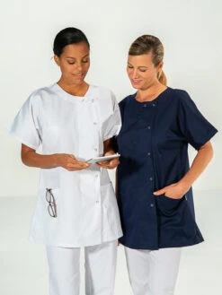 Tunique Médicale Infirmière Blanc Manches Courtes NOEMIE -Travail Professionnels Vêtements Magasin tunique medicale infirmiere blanc manches courtes noemie 3